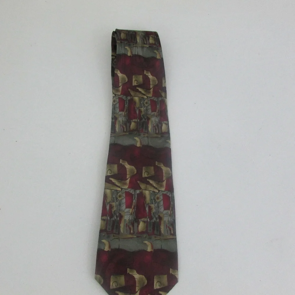 Stonehenge men tie